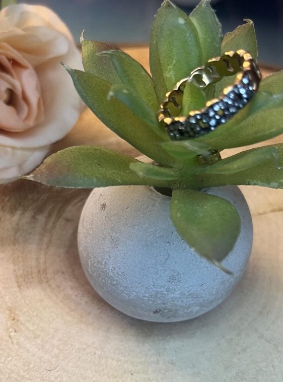 ✨ UShine.gr: Ατσάλινο statement δαχτυλίδι με μαύρες πέτρες ζιργκόν (ροζ-χρυσό) No 1332