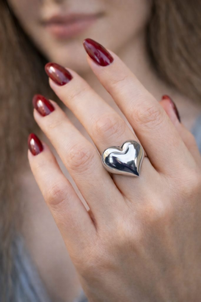 ✨ UShine.gr: Ατσάλινο statement δαχτυλίδι καρδιά με γυαλιστερό φινίρισμα No 1352