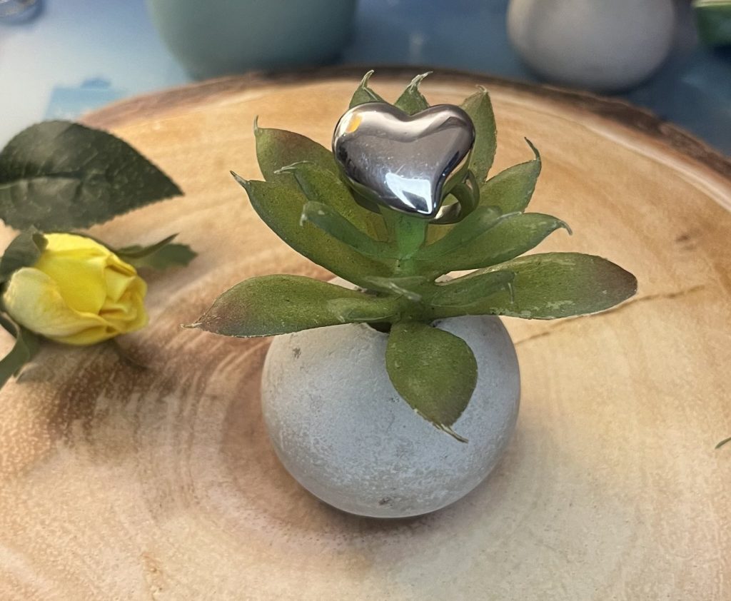 ✨ UShine.gr: Ατσάλινο statement δαχτυλίδι καρδιά με γυαλιστερό φινίρισμα No 1352