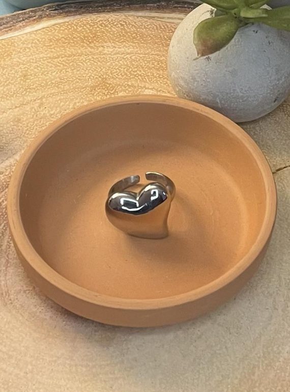 ✨ UShine.gr: Ατσάλινο statement δαχτυλίδι καρδιά με γυαλιστερό φινίρισμα No 1352