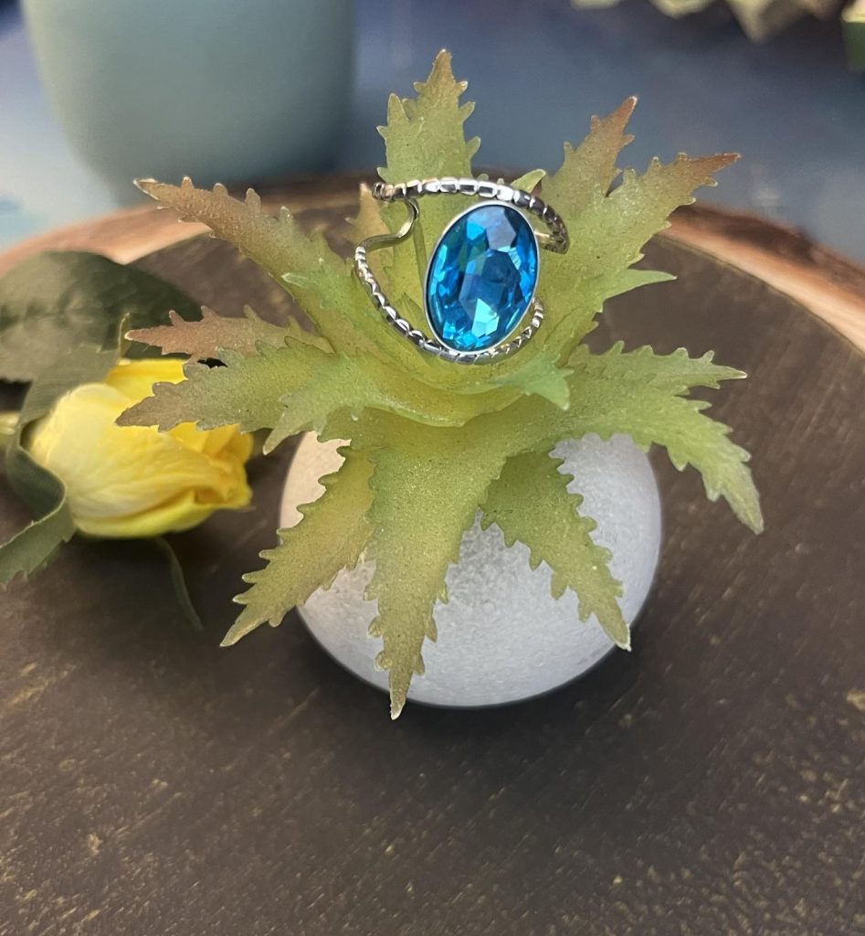 ✨ UShine.gr: Χειροποίητο statement δαχτυλίδι οβάλ με τιρκουάζ κρύσταλλο No 7038