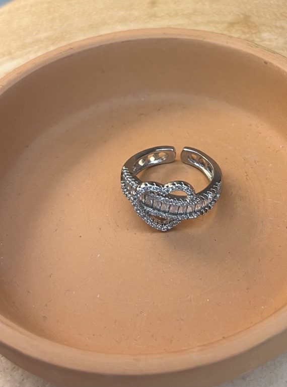 ✨ UShine.gr: Ατσάλινο statement δαχτυλίδι Infinity με baguette κρυστάλλους No 1357