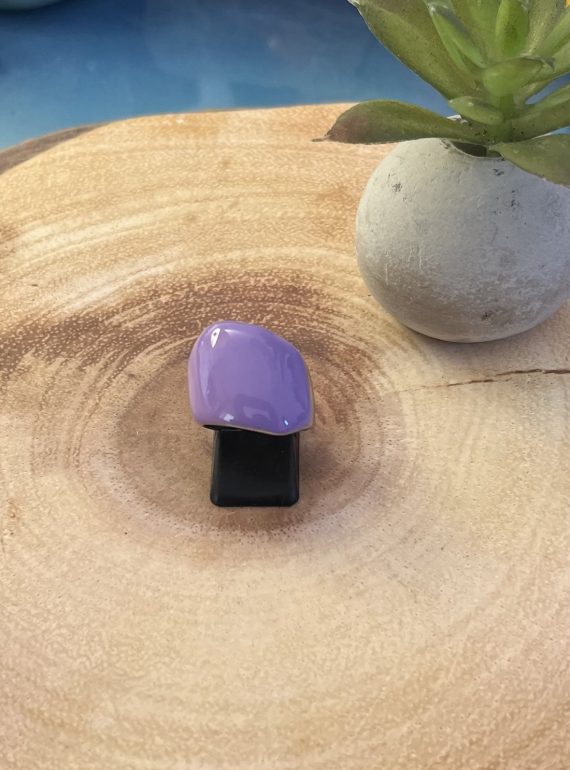 ✨ UShine.gr: Ατσάλινο statement δαχτυλίδι με glossy μωβ επιφάνεια (λιλά) No 1363