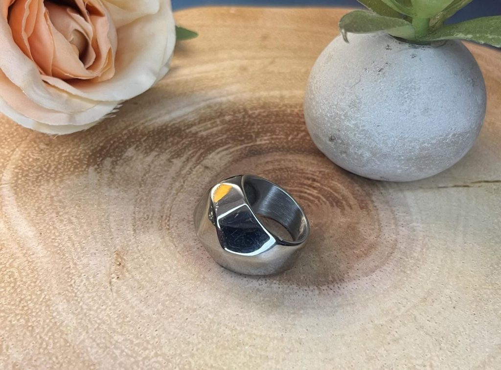 ✨ UShine.gr: Ατσάλινο statement δαχτυλίδι με γυαλιστερό φινίρισμα (ασημί) No 1369