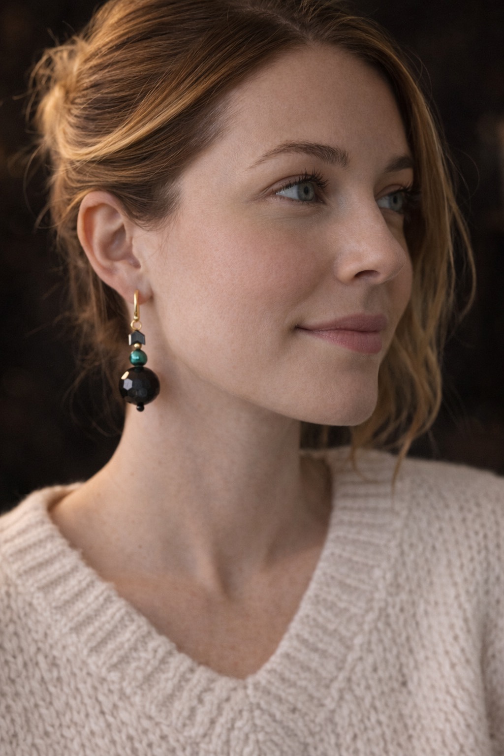 ✨ UShine.gr: Ατσάλινα σκουλαρίκια με μαύρες χάντρες & μεταλλικές λεπτομέρειες No 1375