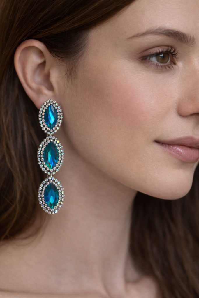 ✨ UShine.gr: Χειροποίητα statement σκουλαρίκια με μπλε κρυστάλλους & λαμπερές λεπτομέρειες No 1387