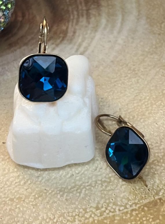 ✨ UShine.gr: Ατσάλινα σκουλαρίκια με τετράγωνο κρύσταλλο (μπλε) No 1394