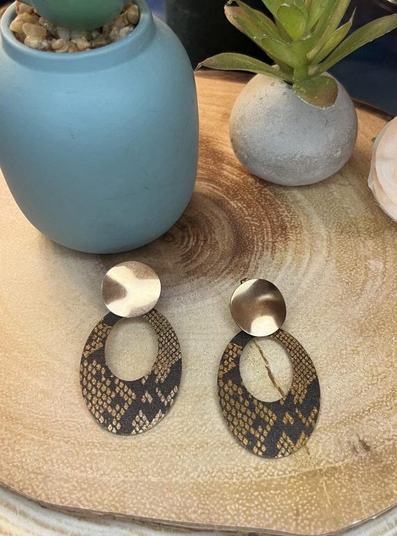 ✨ UShine.gr: Ατσάλινα σκουλαρίκια οβάλ Snake Print (μαύρο & χρυσό) No 1395