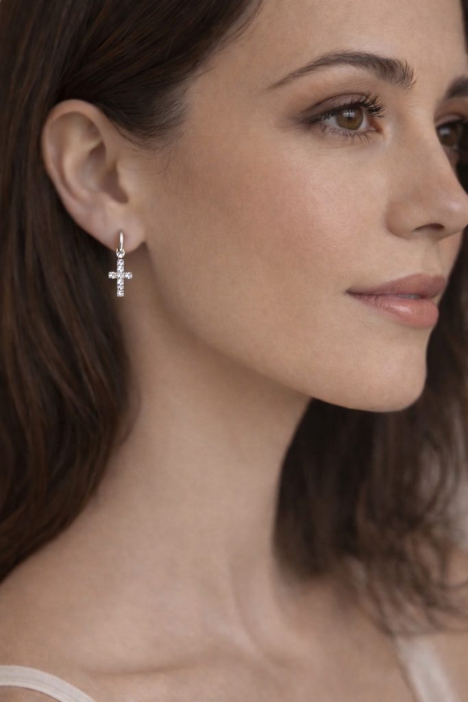 ✨ UShine.gr: Ατσάλινα σκουλαρίκια σταυρός με λαμπερά κρύσταλλα No 1403