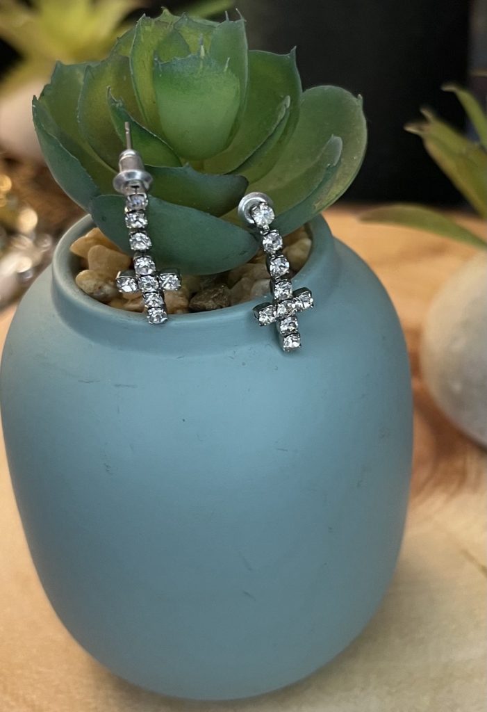 ✨ UShine.gr: Ατσάλινα σκουλαρίκια σταυρός με λαμπερά κρύσταλλα No 1403