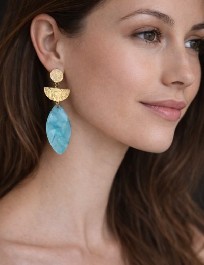 ✨ UShine.gr: Ατσάλινα σκουλαρίκια γεωμετρικά με τιρκουάζ πέτρα & χρυσή υφή No 1406