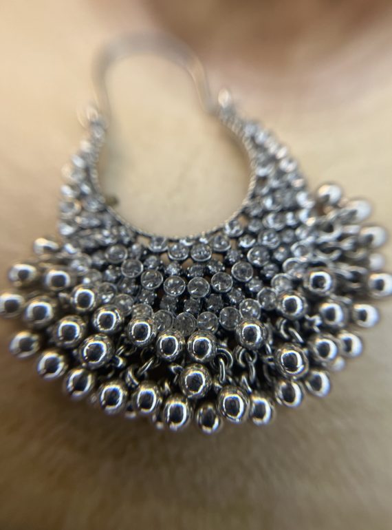 ✨ UShine.gr: Ατσάλινα σκουλαρίκια boho crescent με κρύσταλλα & μεταλλικές μπίλιες (ασημί) No 1407