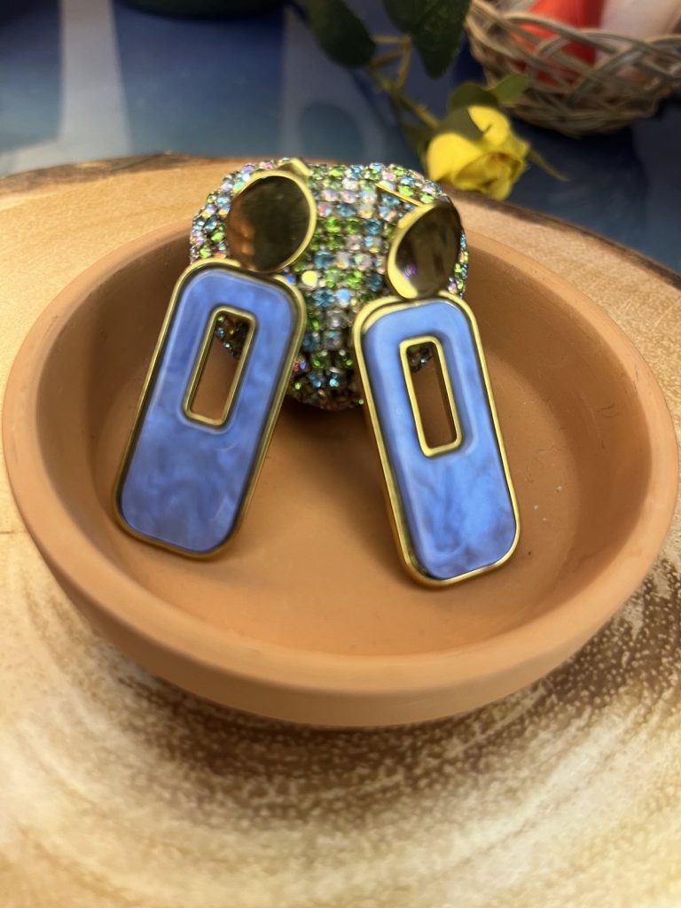 ✨ UShine.gr: Ατσάλινα σκουλαρίκια γεωμετρικά με μπλε enamel & χρυσές λεπτομέρειες No 1412
