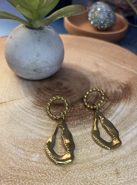 ✨ UShine.gr: Ατσάλινα σκουλαρίκια statement με χρυσό οργανικό μοτίφ No 1413