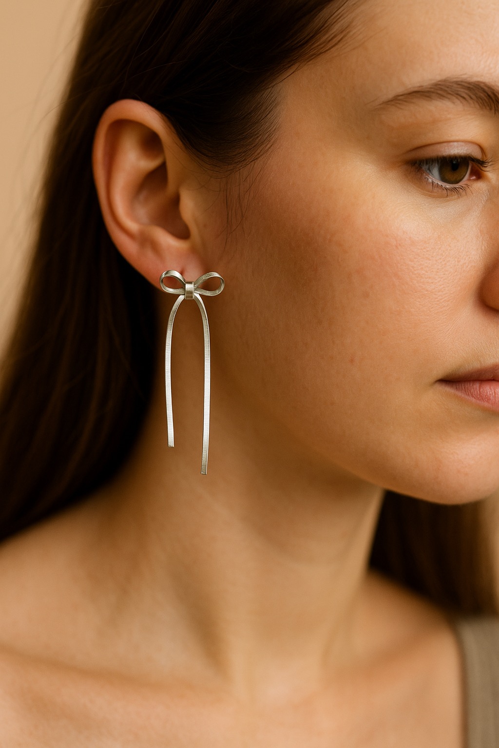 ✨ UShine.gr: Ατσάλινα σκουλαρίκια φιόγκος με μακριές αλυσίδες (ασημί) No 1415