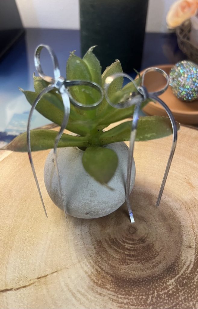 ✨ UShine.gr: Ατσάλινα σκουλαρίκια φιόγκος με μακριές αλυσίδες (ασημί) No 1415