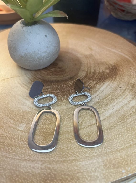 ✨ UShine.gr: Ατσάλινα σκουλαρίκια γεωμετρικά με κρύσταλλα & οβάλ κρίκο (ασημί) No 1417