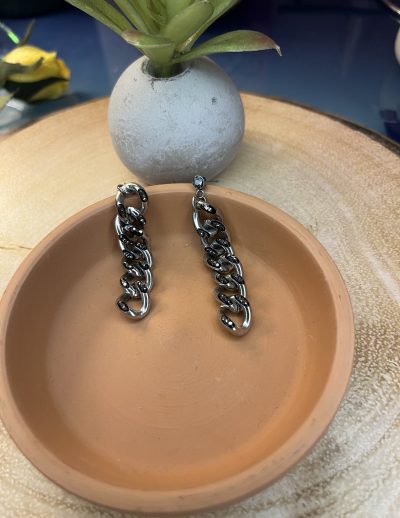 ✨ UShine.gr: Ατσάλινα σκουλαρίκια καρφωτά με οργανικό hammered μοτίφ (ασημί) No 1419