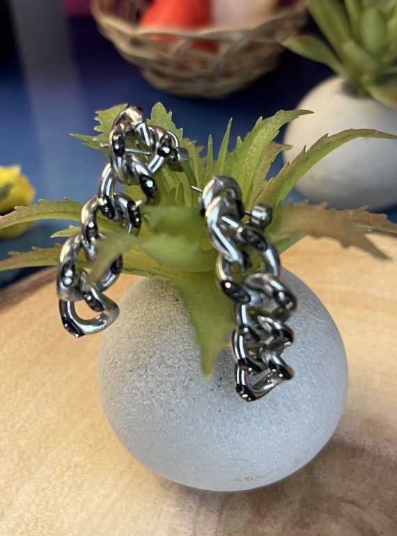 ✨ UShine.gr: Ατσάλινα σκουλαρίκια καρφωτά με οργανικό hammered μοτίφ (ασημί) No 1419