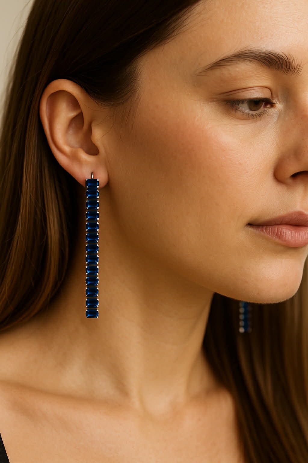 ✨ UShine.gr: Ατσάλινα σκουλαρίκια γραμμικά με μπλε κρύσταλλα (royal blue) No 1421
