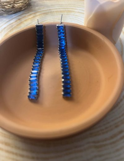 ✨ UShine.gr: Ατσάλινα σκουλαρίκια γραμμικά με μπλε κρύσταλλα (royal blue) No 1421