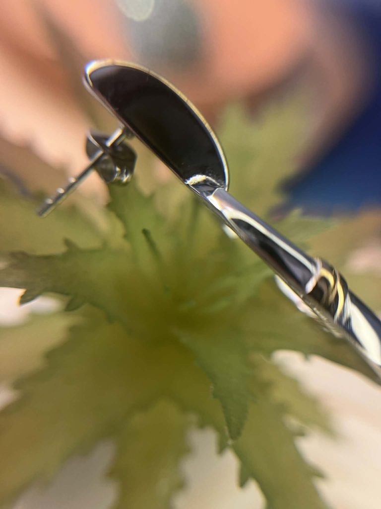 ✨ UShine.gr: Ατσάλινα σκουλαρίκια κρίκοι δίχρωμοι με χρυσές λεπτομέρειες (ασημί & χρυσό) No 1422