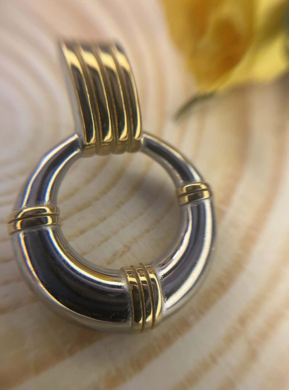 ✨ UShine.gr: Ατσάλινα σκουλαρίκια κρίκοι δίχρωμοι με χρυσές λεπτομέρειες (ασημί & χρυσό) No 1422