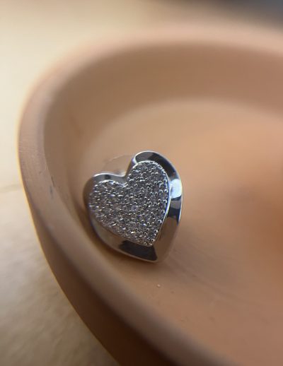 ✨ UShine.gr: Ατσάλινα Σκουλαρίκια Καρδιά με Λαμπερές Πέτρες No 1424