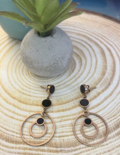 ✨ UShine.gr: Ατσάλινα Μακριά Σκουλαρίκια με Κύκλους & Μαύρες Λεπτομέρειες No 1427