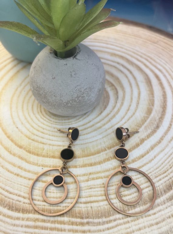 ✨ UShine.gr: Ατσάλινα Μακριά Σκουλαρίκια με Κύκλους & Μαύρες Λεπτομέρειες No 1427