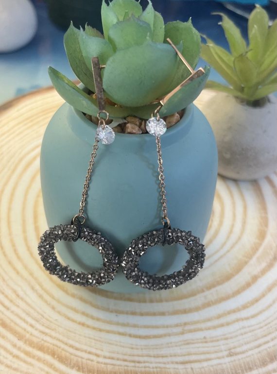 ✨ UShine.gr: Ατσάλινα Μακριά Σκουλαρίκια Κρίκοι με Σκούρα Κρύσταλλα No 1428