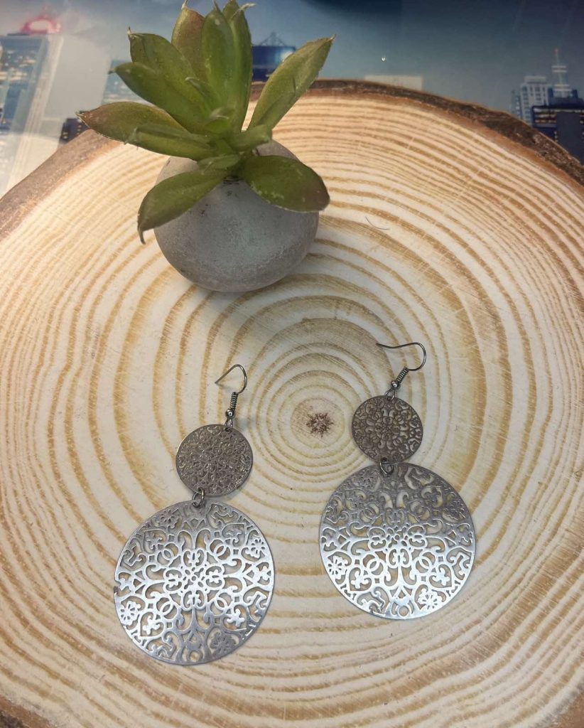 ✨ UShine.gr: Ατσάλινα σκουλαρίκια διπλού κύκλου με φιλιγκράν μοτίβο No 1431