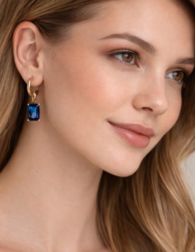 ✨ UShine.gr: Ατσάλινα Σκουλαρίκια με Μπλε Ορθογώνια Πέτρα σε Χρυσή Βάση No 1437