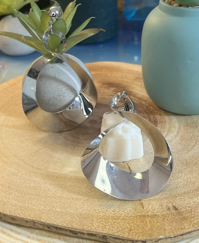 ✨ UShine.gr: Ατσάλινα σκουλαρίκια με αφηρημένο κυματιστό σχέδιο No 1442