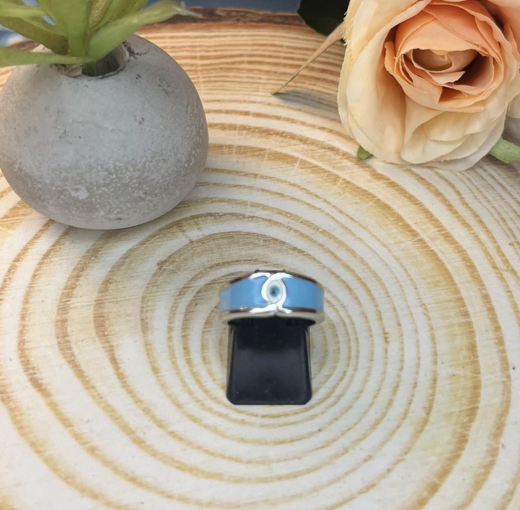 ✨ UShine.gr: Ατσάλινο δαχτυλίδι με γαλάζιο σμάλτο & μάτι προστασίας No 1447