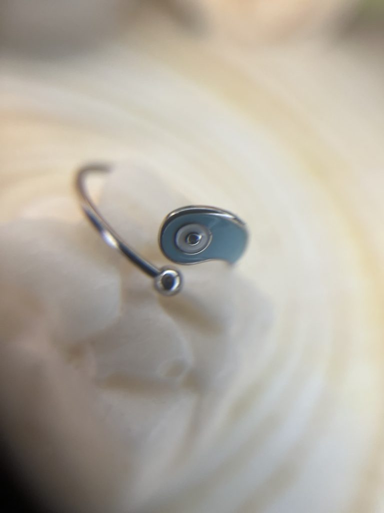 ✨ UShine.gr: Ατσάλινο δαχτυλίδι με γαλάζιο μάτι No 1449