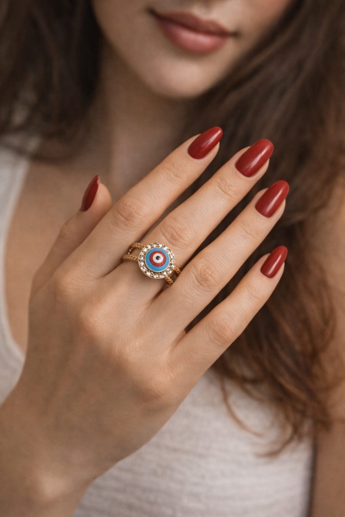 ✨ UShine.gr: Ατσάλινο δαχτυλίδι μάτι με γαλάζιο σμάλτο & μοντέρνα καμπύλη No 1452
