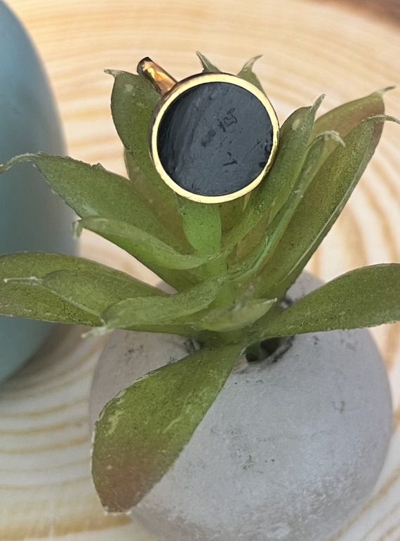 ✨ UShine.gr: Ατσάλινο δαχτυλίδι οβάλ με μαύρο σμάλτο No 1457