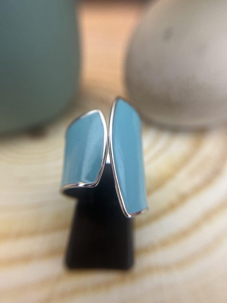 ✨ UShine.gr: Ατσάλινο Δαχτυλίδι Διπλής Καμπύλης με Γαλάζιο Σμάλτο No 1459