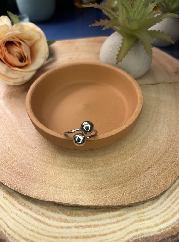 ✨ UShine.gr: Ατσάλινο Δαχτυλίδι Διπλή Σφαίρα σε Ασημί Απόχρωση No 3002