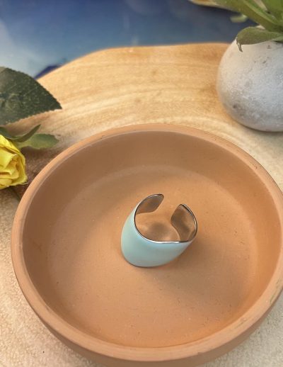 ✨ UShine.gr: Ατσάλινο Δαχτυλίδι με Κυματιστό Σχέδιο σε Γαλάζιο Σμάλτο No 3003