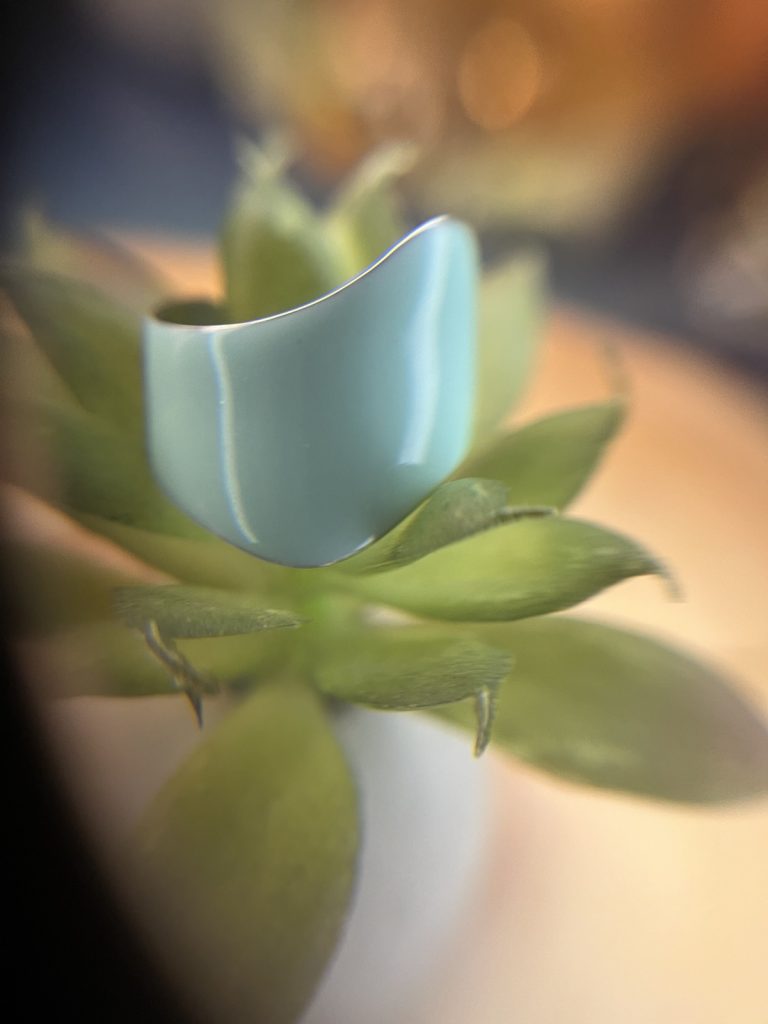 ✨ UShine.gr: Ατσάλινο Δαχτυλίδι με Κυματιστό Σχέδιο σε Γαλάζιο Σμάλτο No 3003