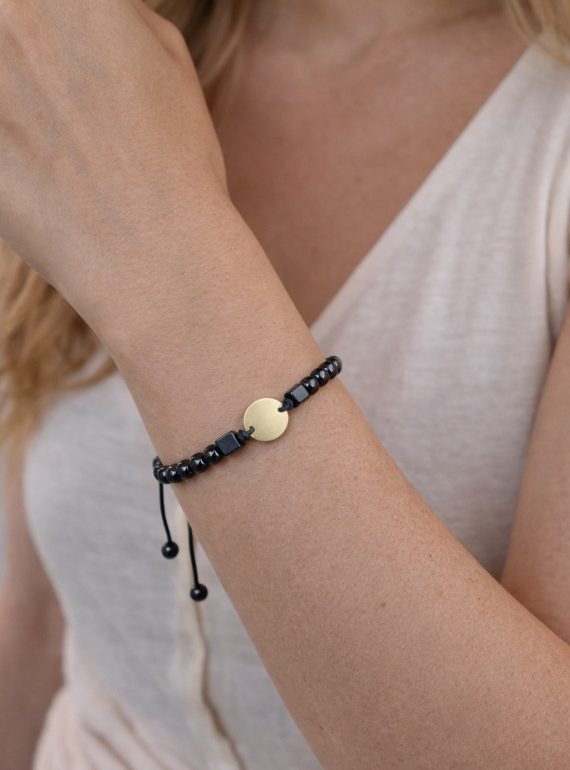 ✨ UShine.gr: Μακραμέ βραχιόλι με αιματίτη & χρυσό στοιχείο No 1513