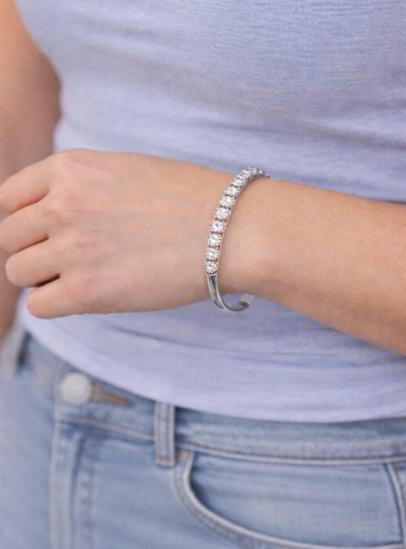 ✨ UShine.gr: Ατσάλινη Χειροπέδα με Λευκά Ζιργκόν – Διαχρονική Λάμψη No 1516