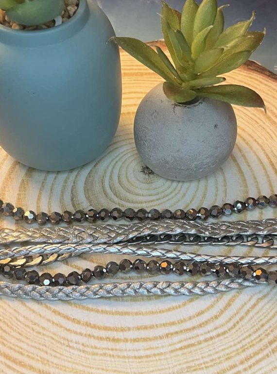 ✨ UShine.gr: Πολύσειρο Βραχιόλι με Αλυσίδες & Χάντρες Αιματίτη No 1517