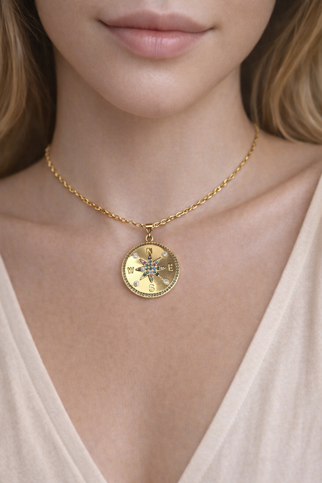 ✨ UShine.gr: Ατσάλινο κολιέ πυξίδα με πολύχρωμες πέτρες  No 1471