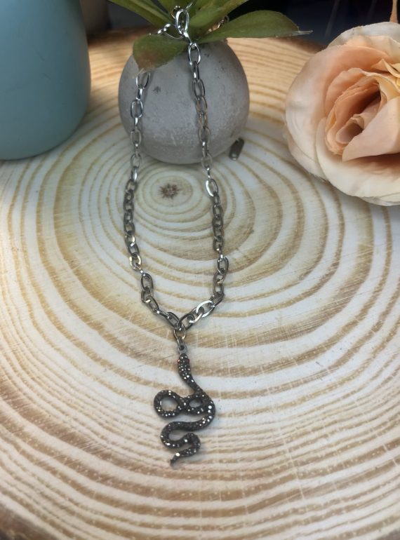 ✨ UShine.gr: Ατσάλινο κολιέ φίδι με μαύρα strass No 1473