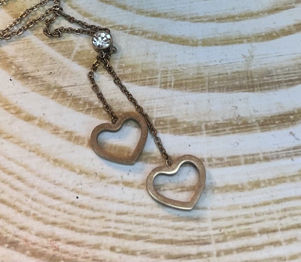 ✨ UShine.gr: Ατσάλινο κολιέ διπλή καρδιά με λαμπερή πέτρα  No 1477