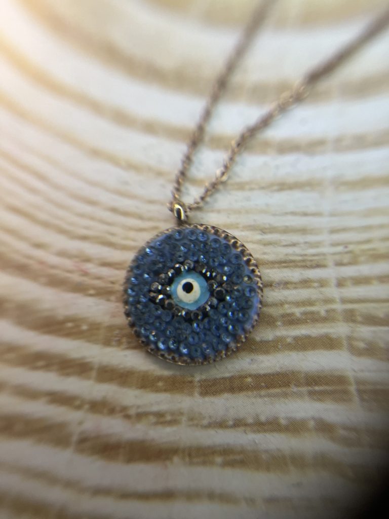 ✨ UShine.gr: Ατσάλινο κολιέ «Μάτι» με μπλε κρυστάλλους & χρυσό τόνο No 1478