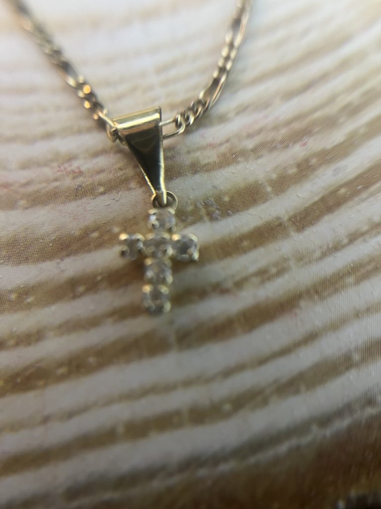 ✨ UShine.gr: Ατσάλινο κολιέ σταυρός με λαμπερές πέτρες No 1489